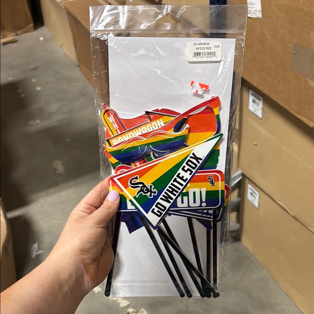 Chicago White Sox Pride selfie decorations